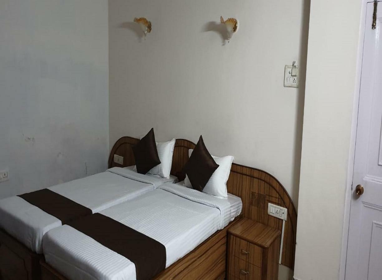 The Zara Residency Hotel Shillong Exterior photo